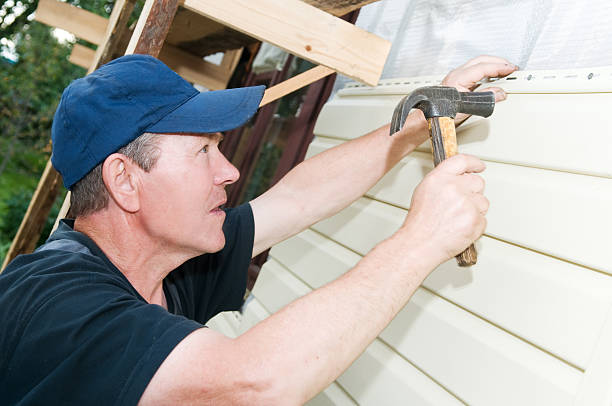 How To Choose The Right Materials for Your Siding Installation in 'Cowpens, SC